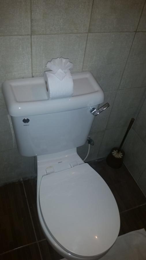 Studio 27 Inn Piarco Экстерьер фото